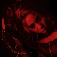 undefined सुनें, म्यूज़िक वीडियो देखें, बायो पढ़ें, दौरे की तारीखें और बहुत कुछ देखें!