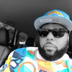 Escucha a Mash Muzicc, mira vídeos musicales, lee la biografía, consulta fechas de giras y mucho más.