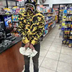 Escucha a Rele2k, mira vídeos musicales, lee la biografía, consulta fechas de giras y mucho más.