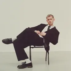 Listen to Dominik Hartz, watch music videos, read bio, see tour dates & more!