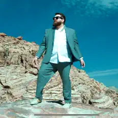 Hör dir Stereo Choir an, schau dir Musikvideos an, lies die Biografie, finde Tourdaten und mehr!