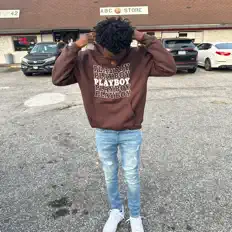 Écoutez Babywest, regardez des vidéoclips, lisez la biographie, consultez les dates de tournée et plus encore !