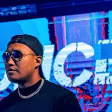 Listen to B-BOUNCE, watch music videos, read bio, see tour dates & more!