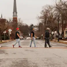 聆聽 G. I. Wonder?、觀看音樂影片、閱讀小傳、查看巡演日期等！