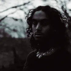 聆聽 Neil Ferry、觀看音樂影片、閱讀小傳、查看巡演日期等！