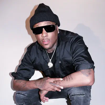 Listen to Michael J Foxx, watch music videos, read bio, see tour dates & more!