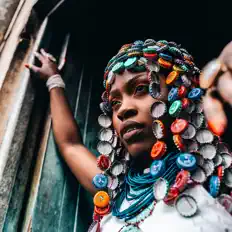 Listen to Elsy Wameyo, watch music videos, read bio, see tour dates & more!