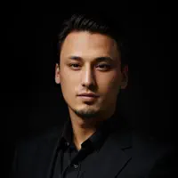 undefinedを聴いたり、ミュージックビデオを鑑賞したり、経歴やツアー日程などを確認したりしましょう！