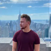 Hör dir undefined an, schau dir Musikvideos an, lies die Biografie, finde Tourdaten und mehr!