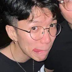 Escucha a eujune, mira vídeos musicales, lee la biografía, consulta fechas de giras y mucho más.