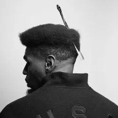 LOWERCASE सुनें, म्यूज़िक वीडियो देखें, बायो पढ़ें, दौरे की तारीखें और बहुत कुछ देखें!