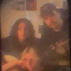 Écoutez Bleem, regardez des vidéoclips, lisez la biographie, consultez les dates de tournée et plus encore !