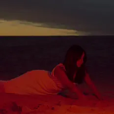 Lolita Mae: песни, клипы, биография, даты выступлений и многое другое.