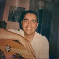 Hör dir undefined an, schau dir Musikvideos an, lies die Biografie, finde Tourdaten und mehr!