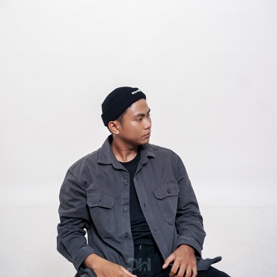 Listen to Mr.Oongg, watch music videos, read bio, see tour dates & more!