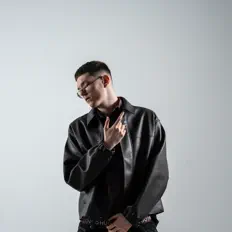 收听 Gorby、观看音乐视频、阅读小传、查看巡演日期等 ！