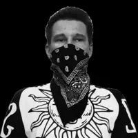 Ascolta undefined, guarda video musicali, leggi la biografia, vedi le date del tour & altro!