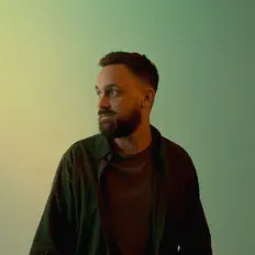 Charlie Ryan을(를) 듣고, 뮤직 비디오를 보고, 약력을 읽고, 투어 일정 등을 확인하세요!