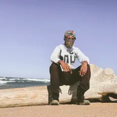 Ascolta Certified Genius, guarda video musicali, leggi la biografia, vedi le date del tour & altro!