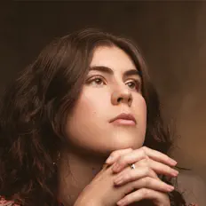 Ascolta Lia Elise, guarda video musicali, leggi la biografia, vedi le date del tour & altro!