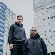 Mad Treeを聴いたり、ミュージックビデオを鑑賞したり、経歴やツアー日程などを確認したりしましょう！