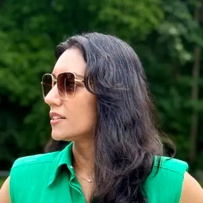 Listen to Toral Shah, watch music videos, read bio, see tour dates & more!