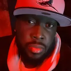 Luister naar Dcaesarbeatz, bekijk muziekvideo's, lees de bio, bekijk de tourdata, en meer!