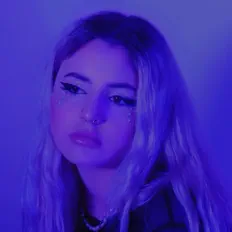 Dengarkan Weston, tonton video musik, baca bio, lihat tanggal tur & lainnya!