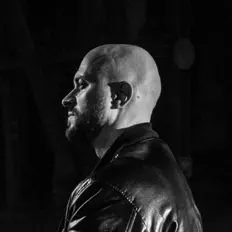 Kaveli을(를) 듣고, 뮤직 비디오를 보고, 약력을 읽고, 투어 일정 등을 확인하세요!