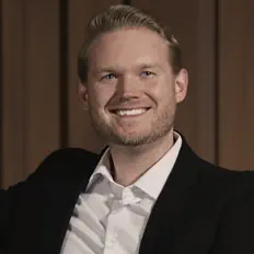 Ouve David Vogel, vê vídeos de música, lê a biografia, vê as datas da digressão e muito mais!