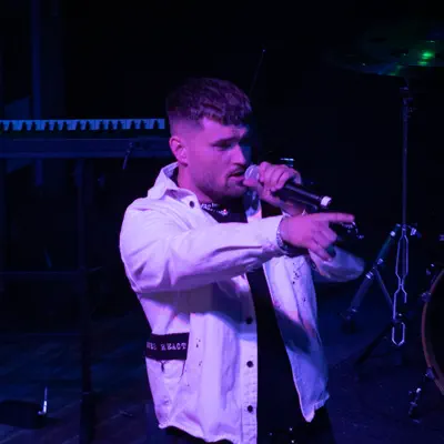 Listen to AyoZae, watch music videos, read bio, see tour dates & more!