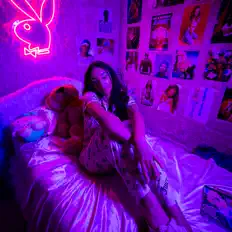 jzmynを聴いたり、ミュージックビデオを鑑賞したり、経歴やツアー日程などを確認したりしましょう！