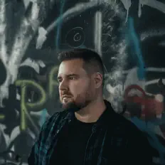 Hiraeth: песни, клипы, биография, даты выступлений и многое другое.