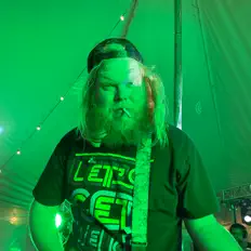 Listen to Jay Statham, watch music videos, read bio, see tour dates & more!