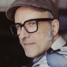 Listen to Yannick Brosseau, watch music videos, read bio, see tour dates & more!