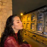 收听 undefined、观看音乐视频、阅读小传、查看巡演日期等 ！