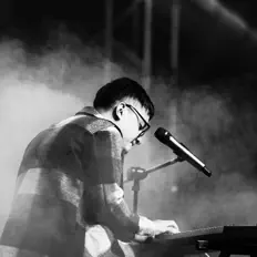 Listen to TheLungten, watch music videos, read bio, see tour dates & more!
