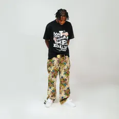 Listen to Nini butuo, watch music videos, read bio, see tour dates & more!