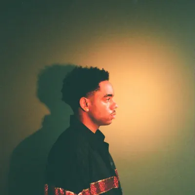 Listen to nombreKARI, watch music videos, read bio, see tour dates & more!