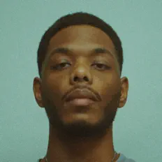 聆聽 WørstHUGH、觀看音樂影片、閱讀小傳、查看巡演日期等！