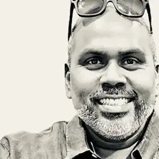 收听 Dr Nash、观看音乐视频、阅读小传、查看巡演日期等 ！