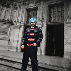 Ακούστε περιεχόμενο από Khush Waraich, παρακολουθήστε μουσικά βίντεο, διαβάστε το βιογραφικό, δείτε ημερομηνίες περιοδείας, και πολλά ακόμη!