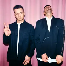 Dengarkan МУЛЬТИТРЕК, tonton video musik, baca bio, lihat tanggal tur & lainnya!