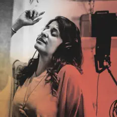 Hör dir Ventanas an, schau dir Musikvideos an, lies die Biografie, finde Tourdaten und mehr!