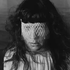 Dengarkan Lucy Kruger & The Lost Boys, tonton video musik, baca bio, lihat tanggal tur & lainnya!