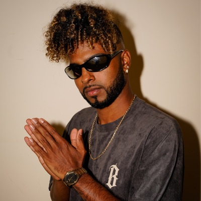 Listen to Skip2Dip, watch music videos, read bio, see tour dates & more!