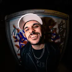 Listen to Darane, watch music videos, read bio, see tour dates & more!