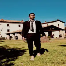 Escucha a Alex Gazzillo, mira videos musicales, lee su biografía, consulta las fechas de las gira y más.