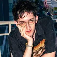 Ascolta Eric Gabriel, guarda video musicali, leggi la biografia, vedi le date del tour & altro!