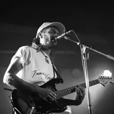 Ascolta Kid Heron, guarda video musicali, leggi la biografia, vedi le date del tour & altro!